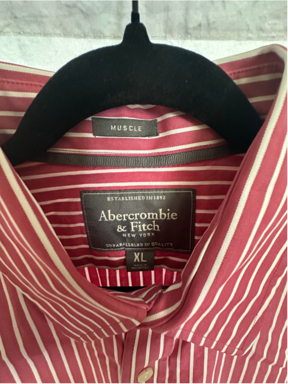 Abercrombie & Fitch Mens XL Striped Dress Shirt Red White Muscle Fit Cotton - Picture 4 of 5
